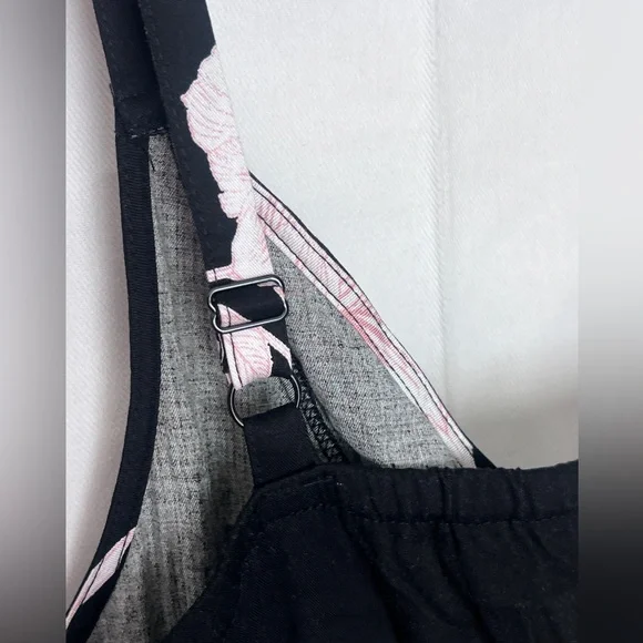 Torrid Black and Pink Floral Maxi Dress NWT size 12(0) - Picture 4 of 8